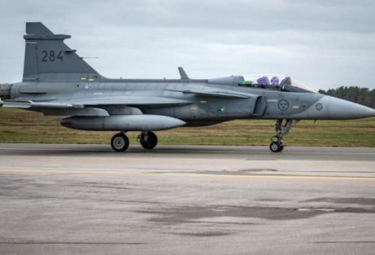 İsveç yeni qırıcı təyyarənin hazırlanmasını sürətləndirir