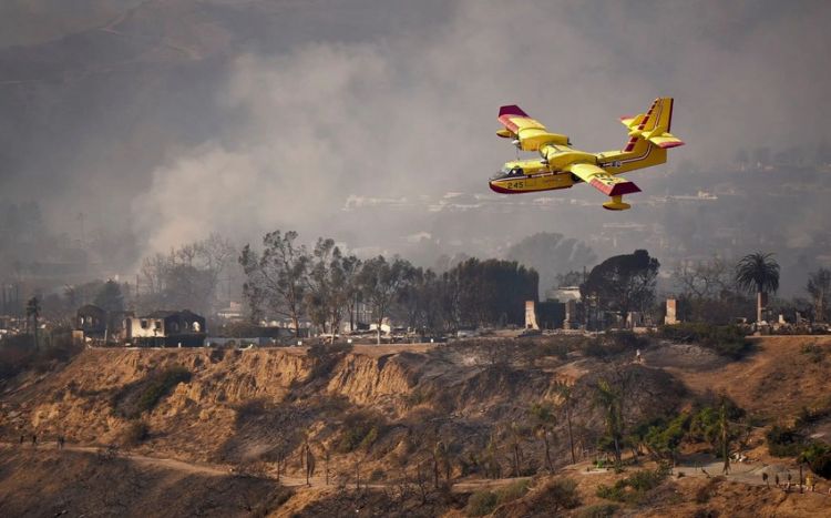 Kaliforniyada yanğınsöndürən təyyarə PUA ilə toqquşub