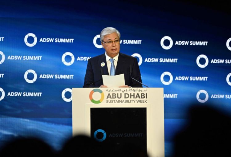 Prezident Tokayev: Qazaxıstan Trans-Xəzər beynəlxalq nəqliyyat marşrutunu inkişaf etdirmək niyyətindədir