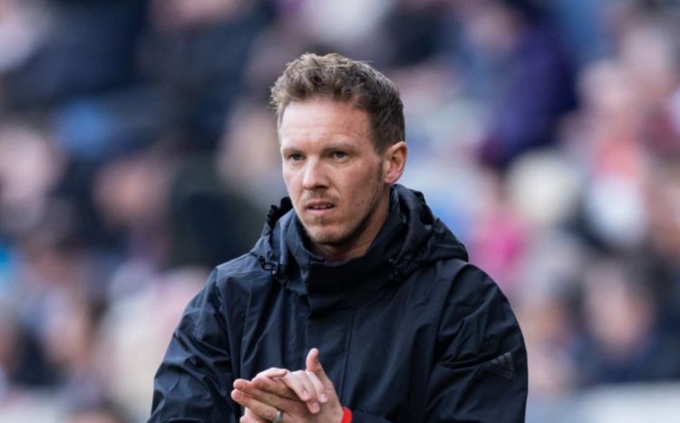 Almaniya millisinin baş məşçqisi ilə müqavilə müddəti uzadılıb