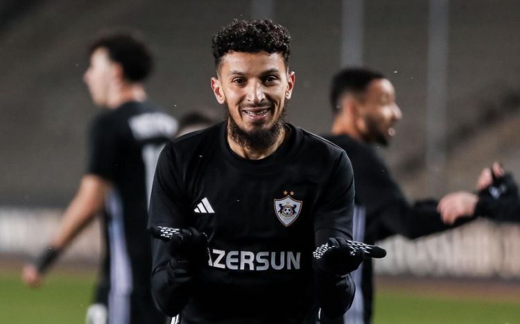 Abdullah Zubir “Qarabağ”da 300-cü oyununu keçirib