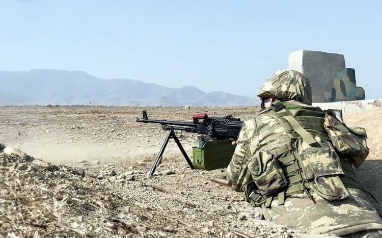 Müdafiə Nazirliyi həftəlik icmalını təqdim edib<font color=red> - VİDEO</font>