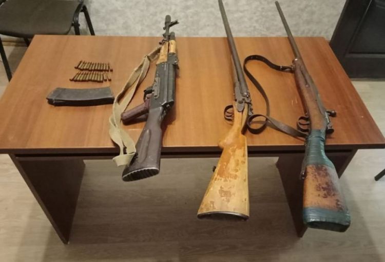 Qanunsuz saxlanılan odlu silah-sursatın götürülməsi istiqamətində tədbirlər davam etdirilir