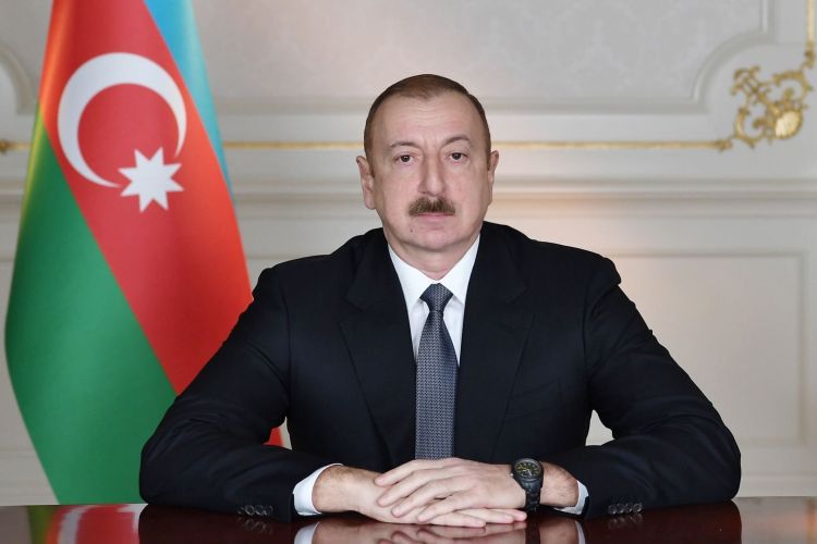 Prezident İlham Əliyev Xalq artisti Şəfiqə Məmmədovanı 80 illik yubileyi münasibətilə təbrik edib