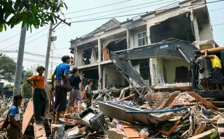 Myanmada zəlzələ nəticəsində ölənlərin sayı 1 700-ü ötüb