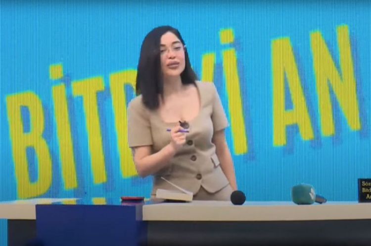 Aparıcının atasız qızlara dair fikirlərinə görə “Kanal S”in yayımı 24 saatlıq dayandırılır