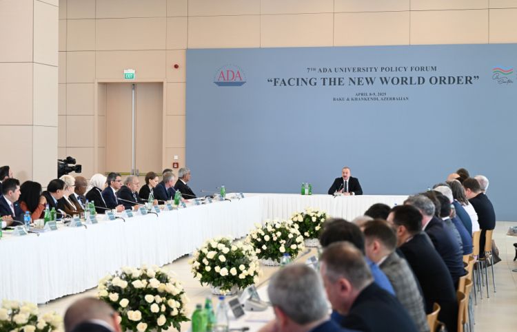 Əməkdaşlıq, güc və ərazi bütövlüyü: Forumdan dünyaya mesaj