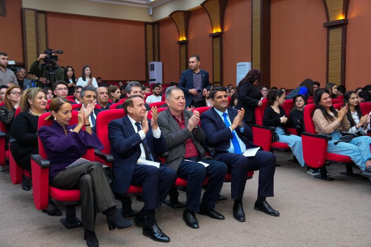 NDU-da  “Bədii yaradıcılıq müsabiqə-festivalı” keçirilib<font color=red> - FOTOLAR</font>