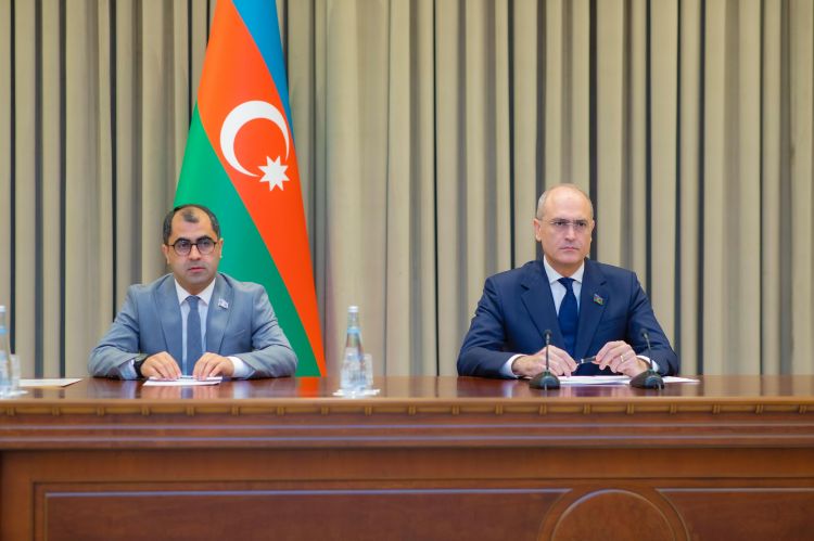 Ali Məclisin yaz sessiyasının növbəti iclası keçirilib<font color=red> - FOTOLAR</font>