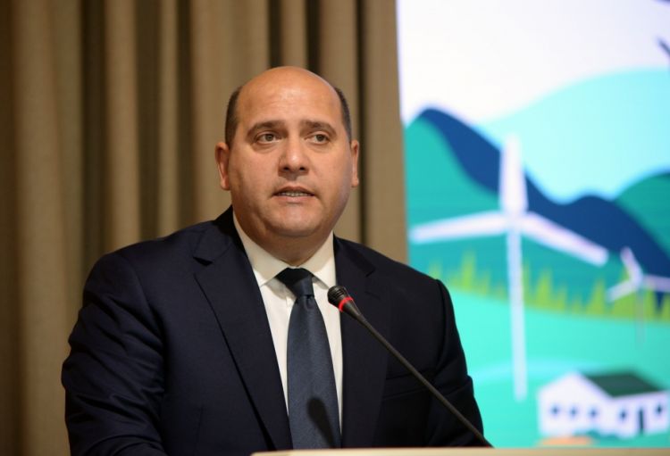 Emin Hüseynov: Hazırda Ağdam şəhərində ikinci məhəllənin tikintisi aparılır