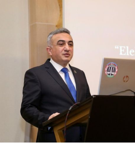 Sədr: Vəkillik institutunun inkişafı və möhkəmləndirilməsi istiqamətində ardıcıl işlər görülür