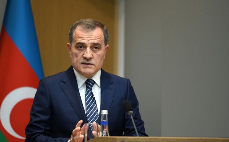 Ceyhun Bayramov: Ermənistanla birbaşa dialoq vasitəçilərlə olandan daha əhəmiyyətli nəticələr verir