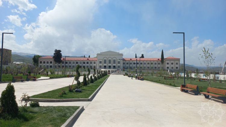 Dünyan səyyahları Xankəndidə<font color=red> - FOTOLAR</font>