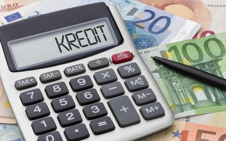 Azərbaycanda problemli kreditlərin məbləği 2 %-dən çox artıb