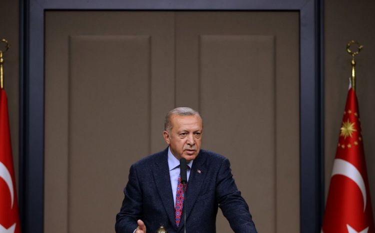 Ərdoğan: Türkiyədə 4 milyon 33 min miqrant var