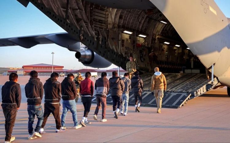 ABŞ 131 miqrantı Özbəkistana deportasiya edib