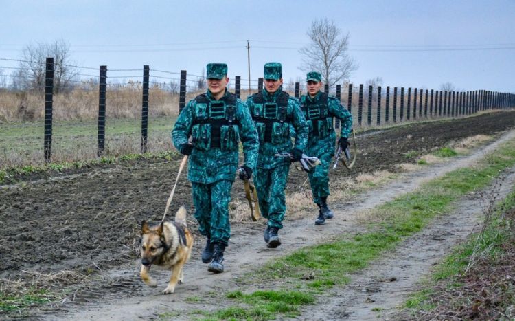 Ötən ay 43 əcnəbi dövlət sərhədini pоzub