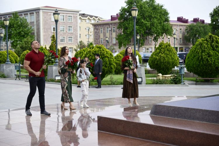 Leyla Əliyeva və Arzu Əliyeva Naxçıvana səfər ediblər <font color=red> - VİDEO</font>