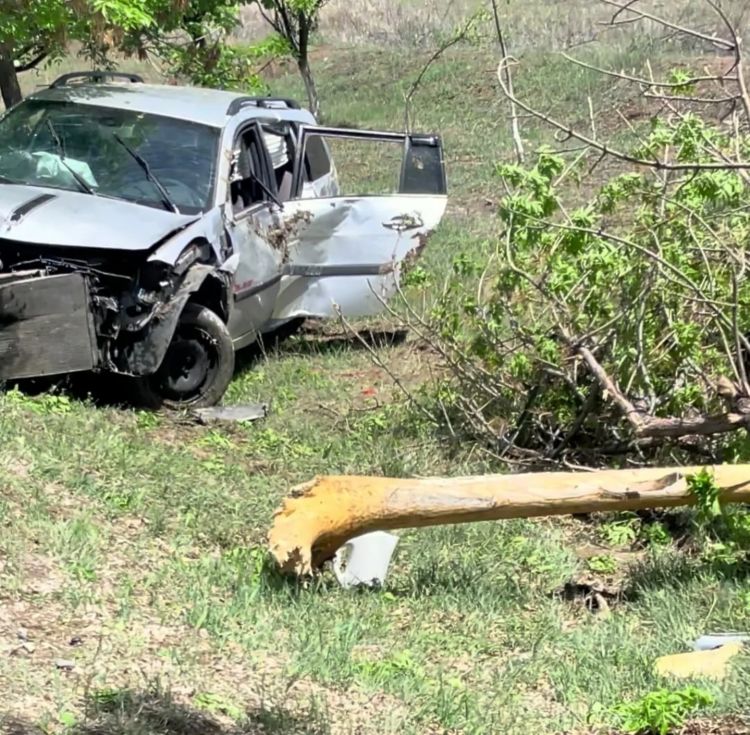 Naxçıvanda yol qəzasında ana və oğlu xəsarət alıb
