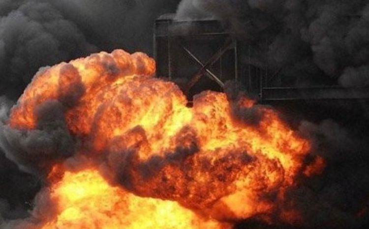 Pakistanın hava limanı yaxınlığında partlayışlar baş verib