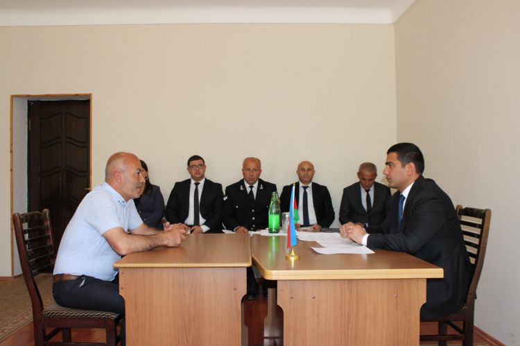 Naxçıvan Muxtar Respublikasının ekologiya və təbii sərvətlər naziri Xanlar Mustafayev 22 may 2025-ci il tarixdə Şahbuz rayonunda vətəndaşları qəbul edib<font color=red> - FOTOLAR</font>