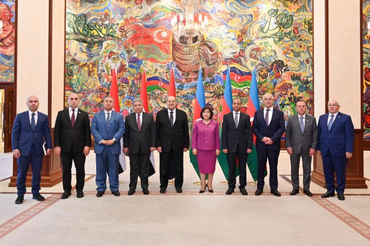 Sahibə Qafarova Misir Senatının sədri ilə görüşüb<font color=red> - FOTOLAR</font>