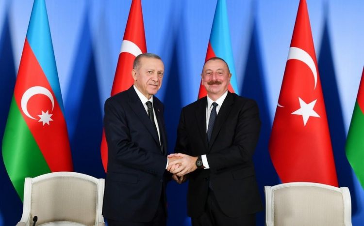 Rəcəb Tayyib Ərdoğan İlham Əliyevi Müstəqillik Günü münasibətilə təbrik edib