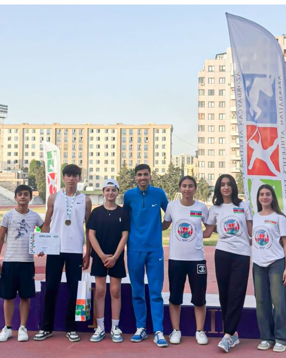 Naxçıvan voleybolçuları tarixi nəticə qazandı!<font color=red> - FOTOLAR</font>