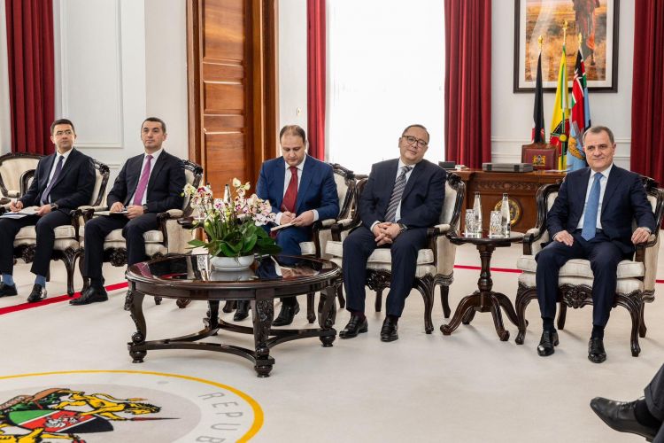 Keniya Prezidenti: Azərbaycan ilə əlaqələrin möhkəmləndirilməsində maraqlıyıq