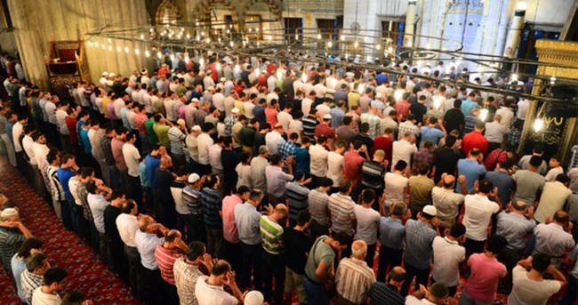 Azərbaycanda bayram namazının qılınacağı vaxtlar açıqlanıb