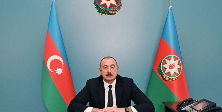 İlham Əliyev Portuqaliya prezidentini təbrik edib