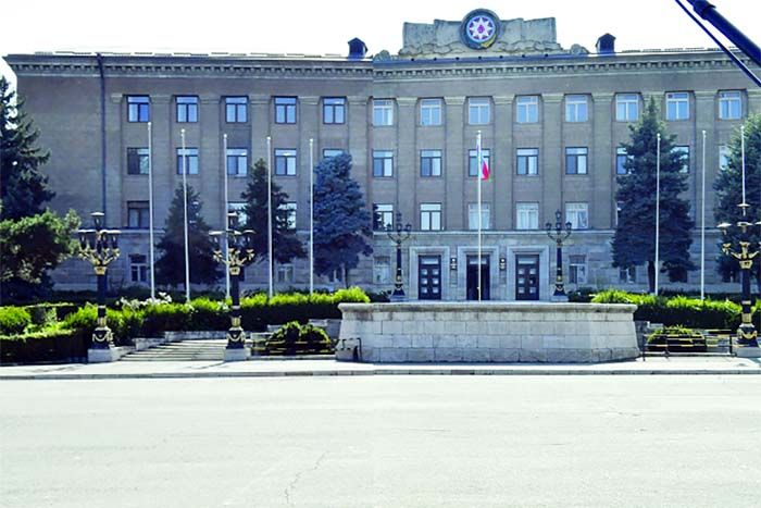 Prezidentin xüsusi nümayəndəliyi Xankəndidə restoranı icarəyə götürmüş vətəndaşın iddialarına cavab verib