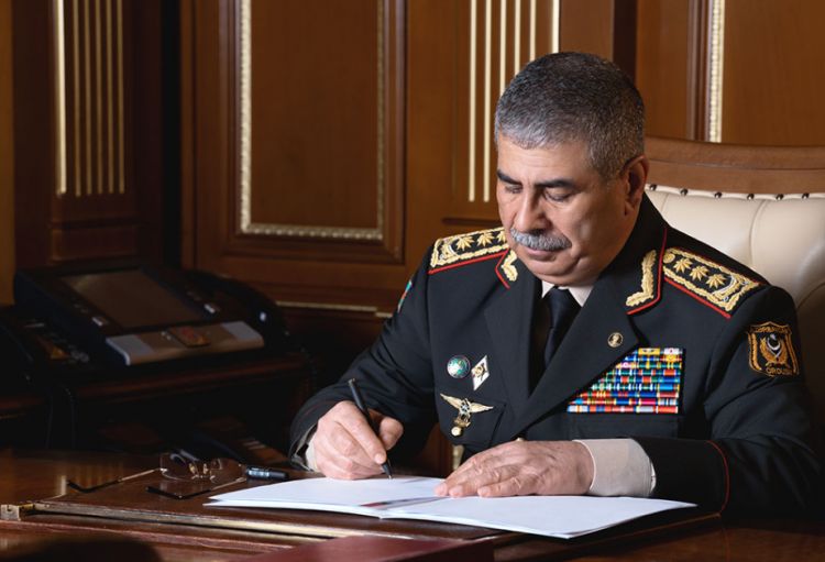 Azərbaycanın müdafiə naziri Məhəmməd Hüseyn Bağerinin həlak olması ilə bağlı başsağlığı verib
