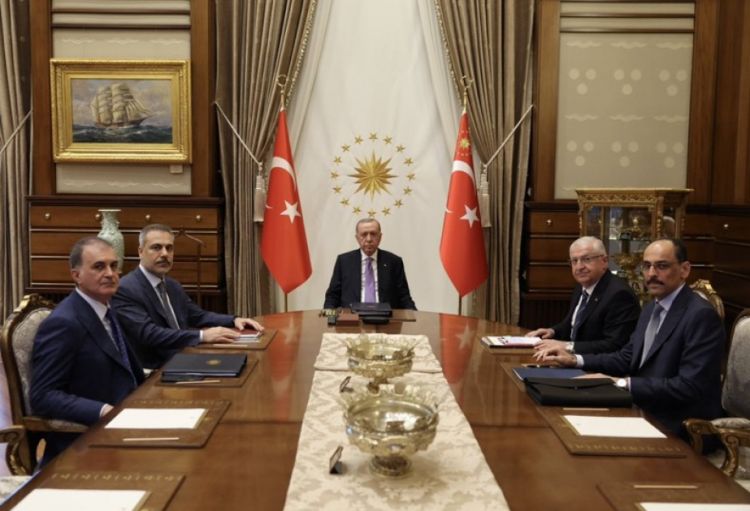 Regiondakı son hadisələrlə bağlı Türkiyə Təhlükəsizlik Şurasının iclası keçirilib