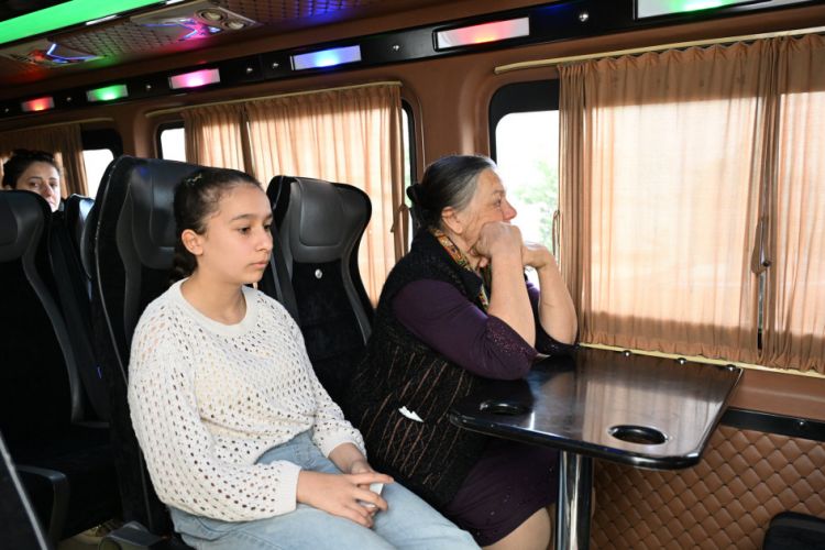 Ağdam rayonunun Kəngərli kəndinə növbəti köç karvanı yola salınıb<font color=red> - FOTOLAR</font>