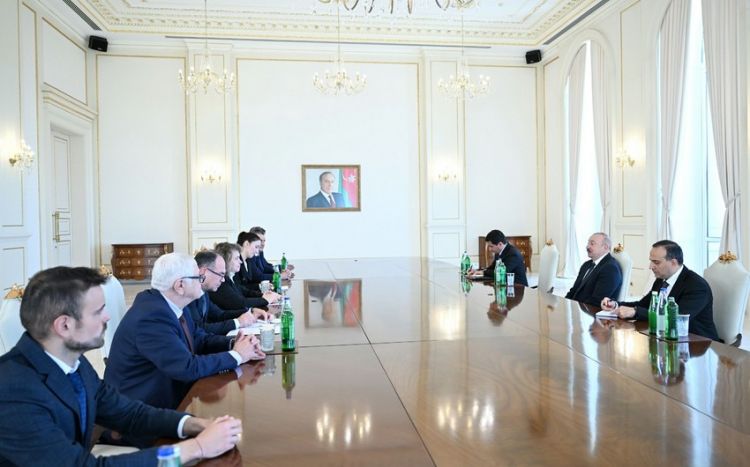 Prezident İlham Əliyev Bolqarıstan Milli Assambleyasının sədrini qəbul edib<font color=red> - FOTOLAR</font>