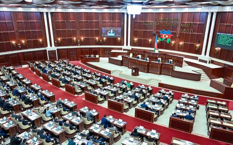 Milli Məclisin növbədənkənar sessiyasının iclasında 21 məsələ müzakirə olunacaq