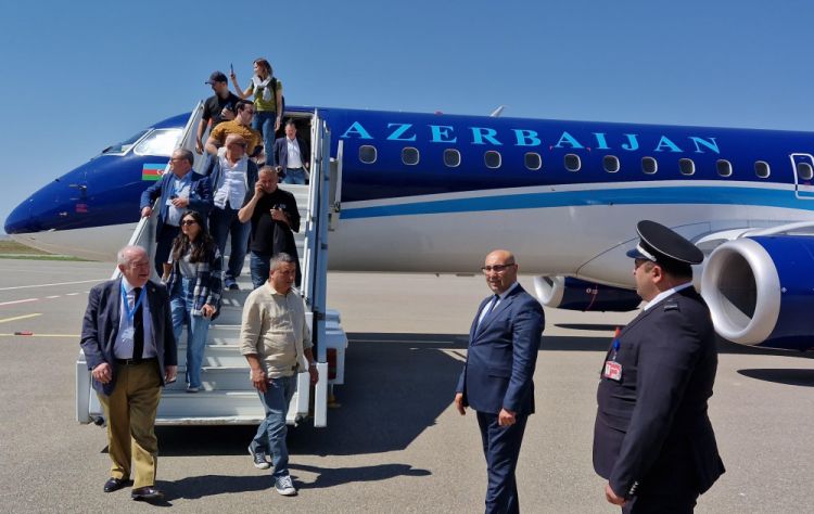 QDİƏTPA-nın 65-ci plenar sessiyasının iştirakçıları Füzuli rayonuna səfər ediblər<font color=red> - FOTOLAR</font>