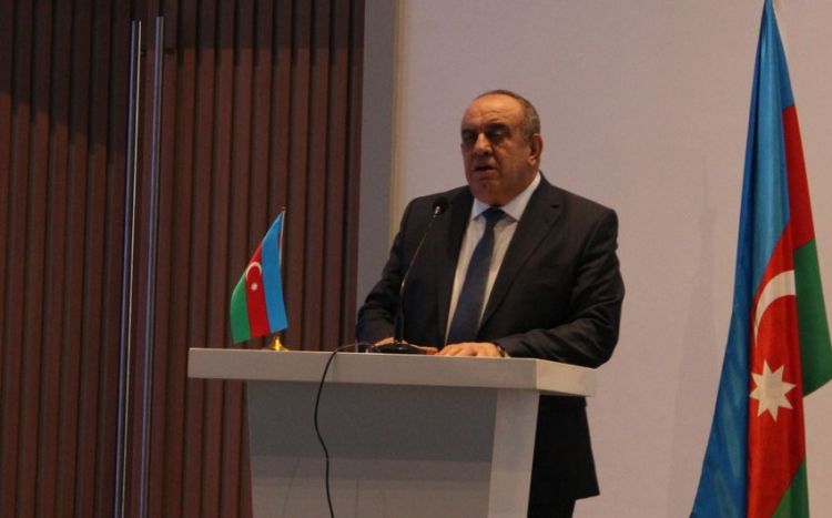 Qax rayonunun icra başçısı vəzifəsindən azad edilib<font color='red'> - SƏRƏNCAM</font>