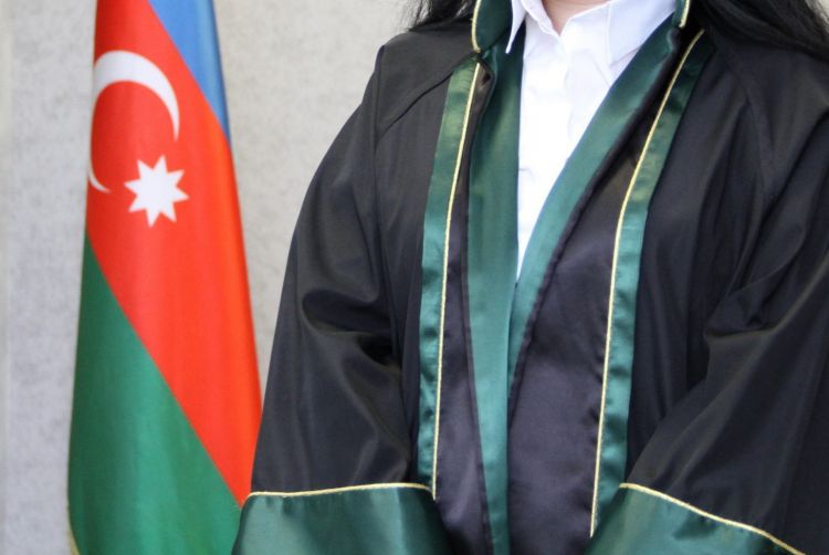 Azərbaycanda fəaliyyət göstərən vəkillərin sayı 2701 nəfərə çatıb