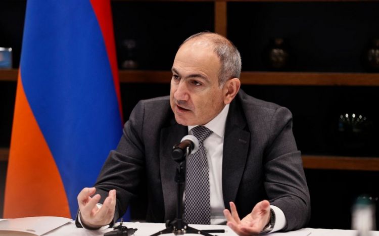 Paşinyan prezidentlə sabitliyin pozulmasını qarşısını alan şəxslərin mükafatlandırılmasını müzakirə edib