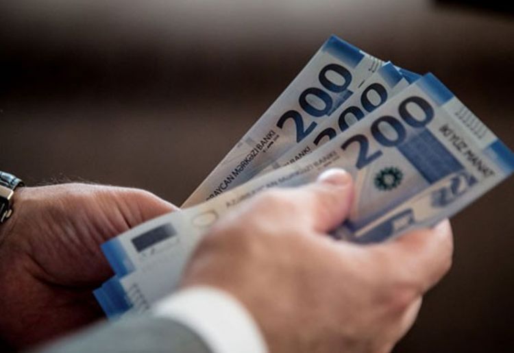 Bakıda orta əməkhaqqı 8 %-dan çox artıb