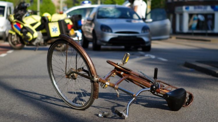 Naxçıvanda avtomobilin vurduğu velosipedçi ölüb