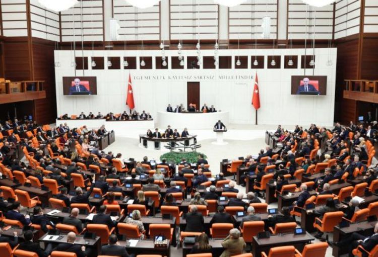 Türkiyə parlamenti ölkə tarixində ilk iqlim qanununu qəbul edib
