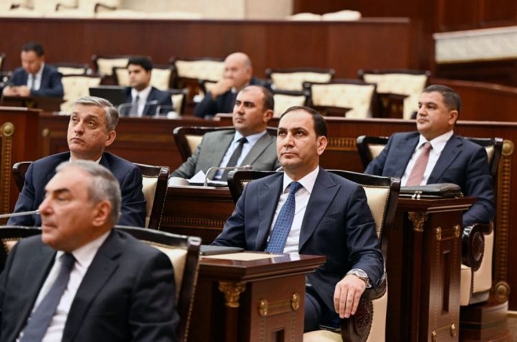 Naxçıvan Muxtar Respublikasının Konstitusiyasına dəyişikliklərin təsdiqi ilə bağlı qanun layihəsi Milli Məclisdə ikinci oxunuşda müzakirə olunub