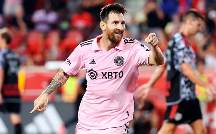 Messi Tyerri Anrinin nailiyyətini təkrarlayıb