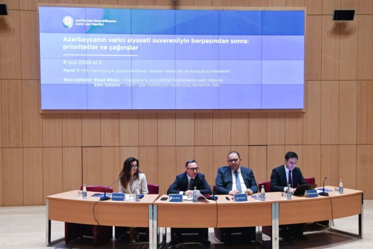 "Milli həmrəyliyin gücləndirilməsi: diaspor fəaliyyəti və konsulluq məsələləri” mövzusunda panel müzakirəsi olub<font color=red> - FOTOLAR</font>