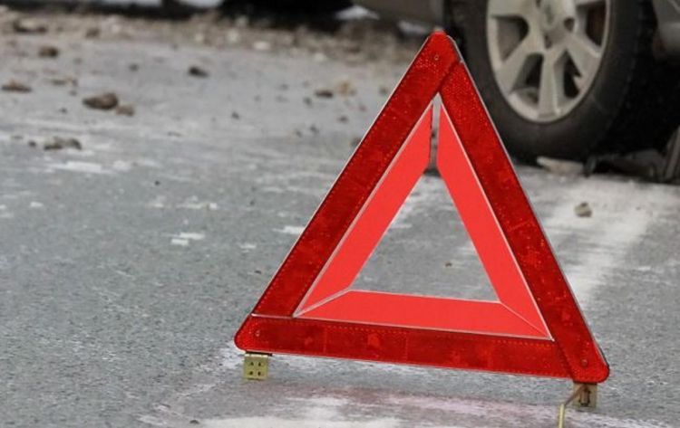 Ağdam-Füzuli yolunda mikroavtobus aşıb, 20 nəfər xəsarət alıb