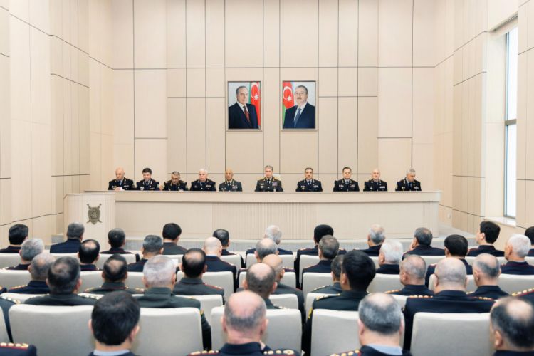 Daxili İşlər Nazirliyində altı ayın yekunları müzakirə olunub<font color=red> - FOTOLAR</font>