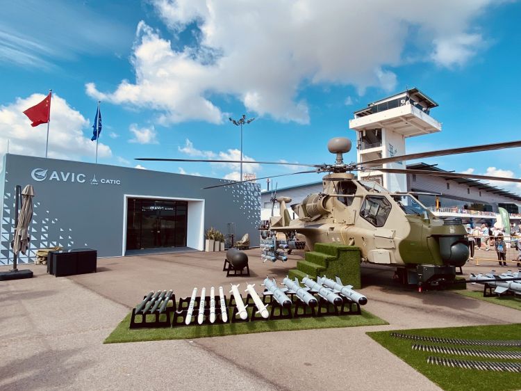 Çin istehsalı olan Z-10ME hücum helikopterləri Pakistan ordusunda